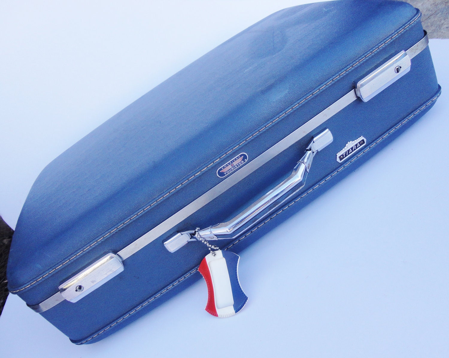 Vintage Blue American Tourister Luggage - Baby Blue Interior