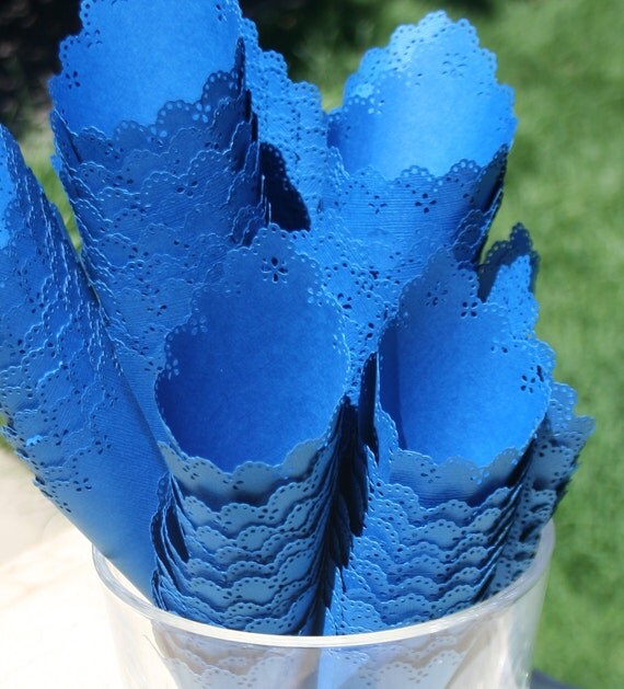 Scalloped Wedding Petal Cones Party Favors Il_570xn