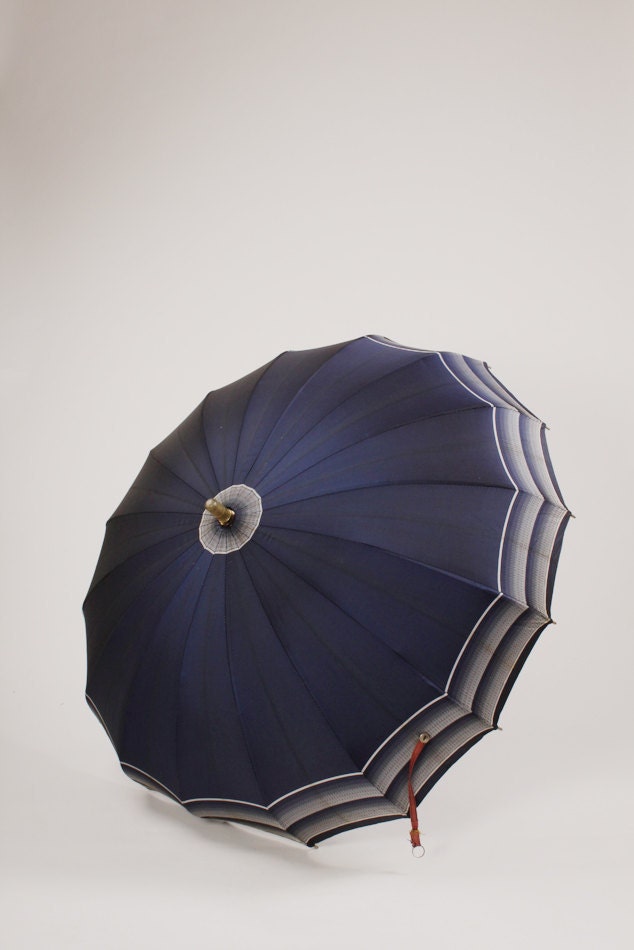 Vintage 1940s Umbrella