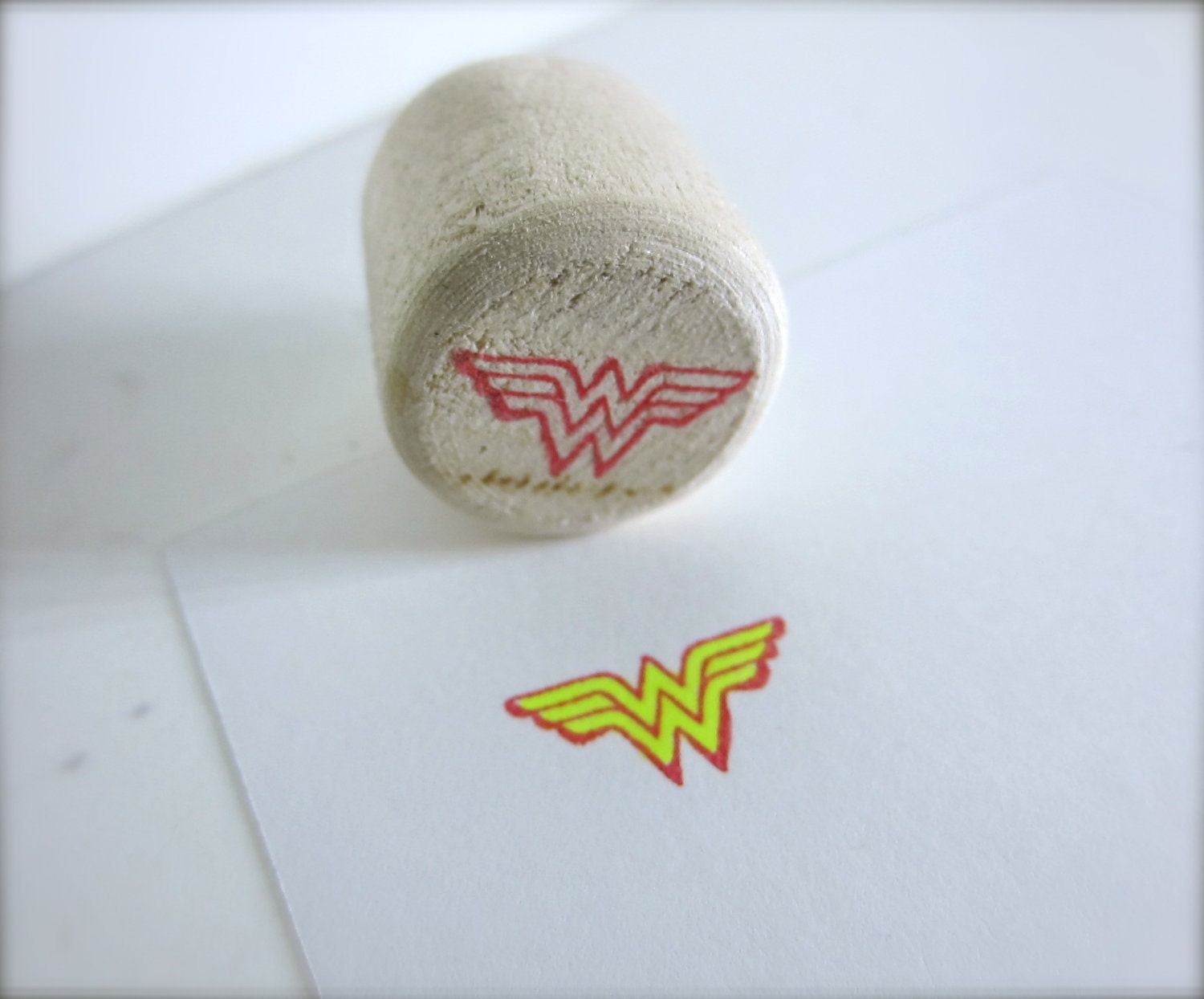 Wonder Woman Stamp - Small 0.75"