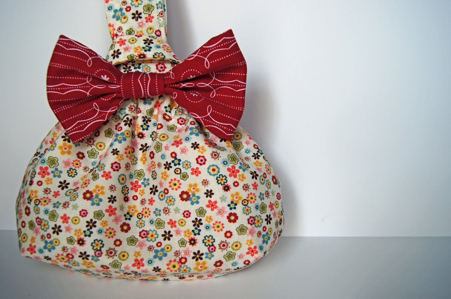 Clutch with Bow - Small Flowers - Red, Blue, Green & Yellow