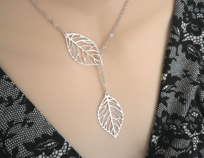 Autumn Leaves -- Leaf Lariat Necklace -- Silver Necklace -- Leaf Necklace