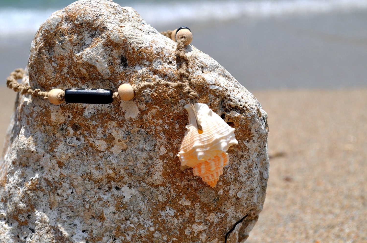 Conch Sea Shell Necklace
