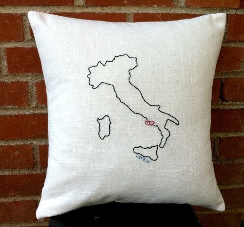 Hand-Embroidered Accent Pillow Cover - Custom State Wedding Pillow - Bespoke Cushion