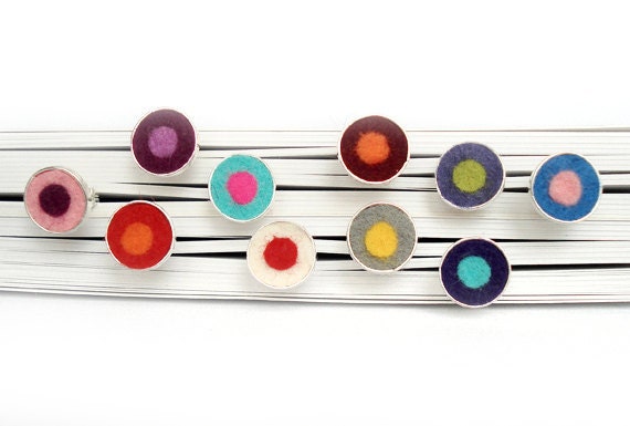 Felt round earring post - Choose your favorite combination