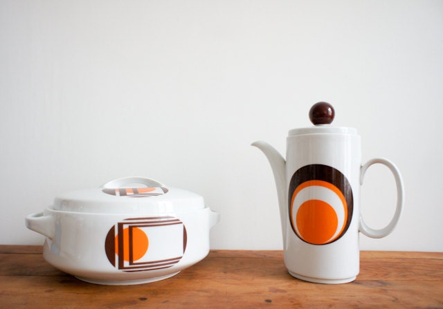 vintage WIESTERLING coffee pot from the 1970's with mod graphic made in Germany