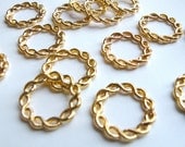10 Braided circle ring connector links shiny gold 20mm 1547BB