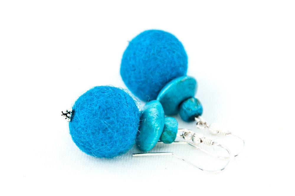 Blue felt earrings / felted beaded earrings gift for girl
