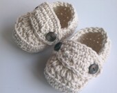 Booties for Baby Boy - Crochet in Cream with Chocolate Brown Buttons - Newborn - 6 months