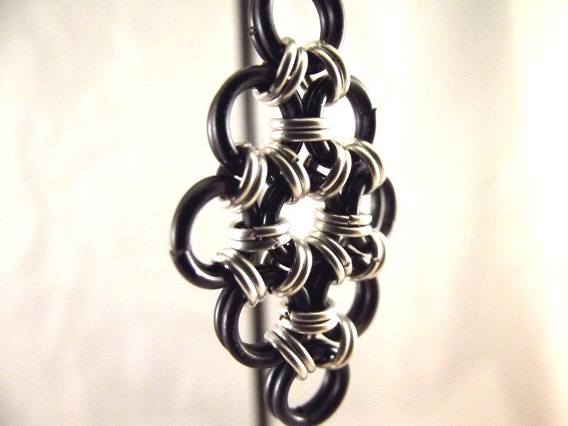 Japanese Diamond Chainmaille Keychain Black