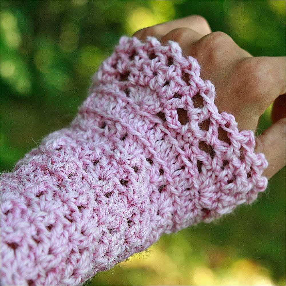 Crochet Wrist Warmers with Lace Edging - PDF PATTERN