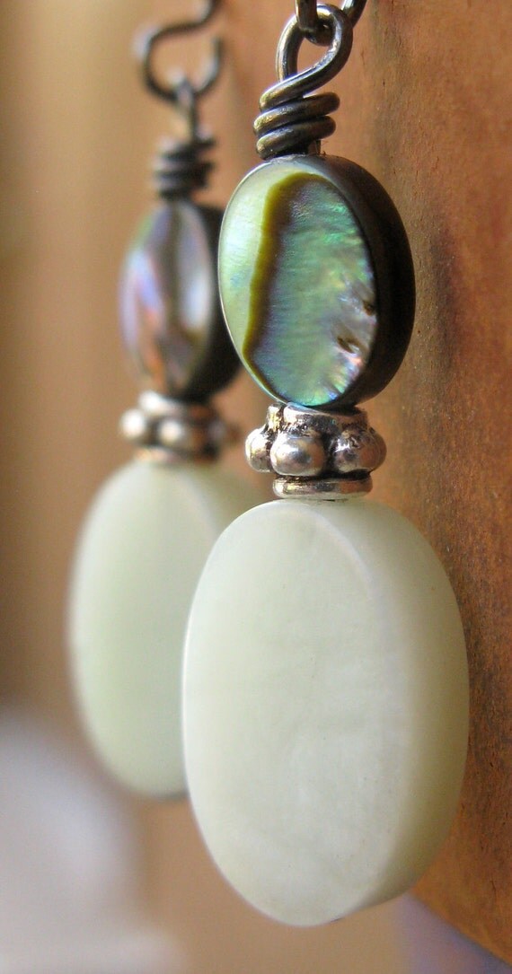 Christmas in July gift purple shell earrings Mother of Pearl abalone shell beaded earrings