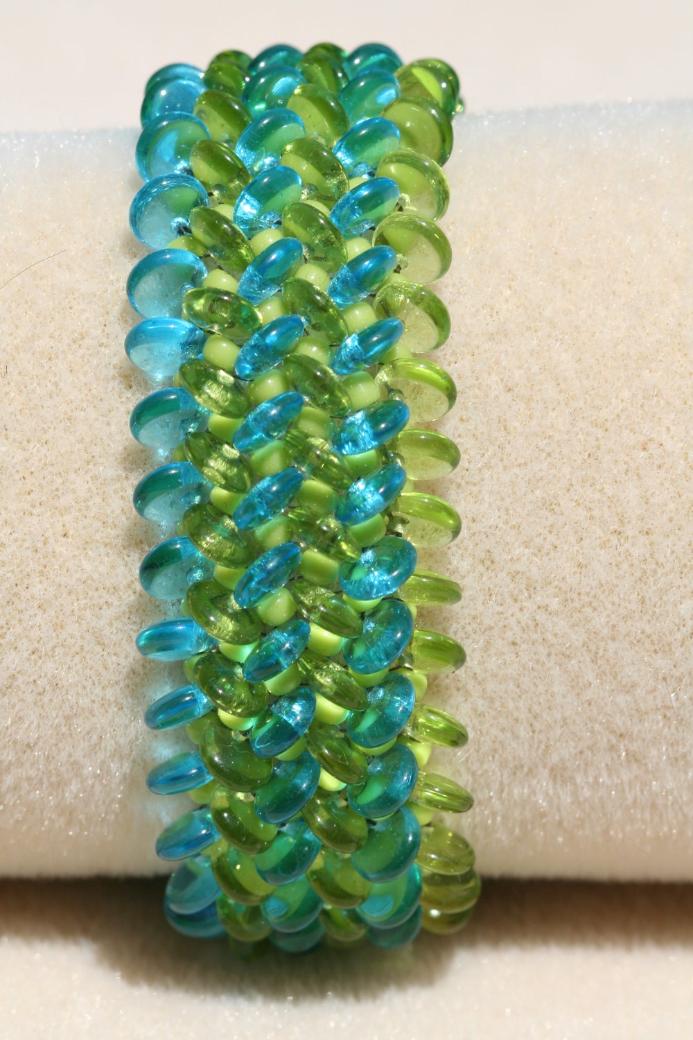Blueberry and Lime Lentil Bracelet