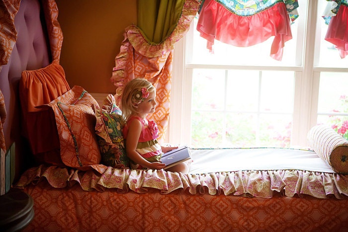 Gorgeous Ava Ruffled Full/Queen Duvet Cover