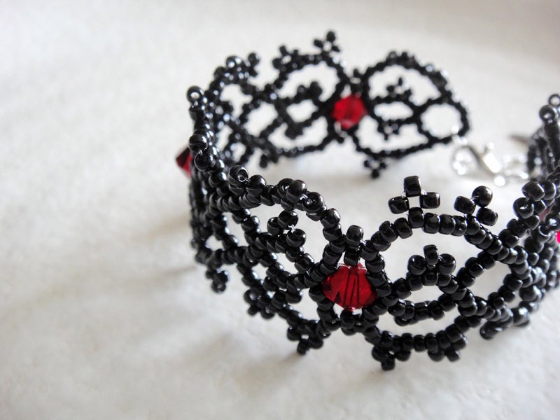 Gothic Lolita Cuff Bracelet, Victorian Lace Bracelet, Black and Red Seed Bead Jewelry, Gothic Wedding Jewelry, Gift For Her - lapuzelo