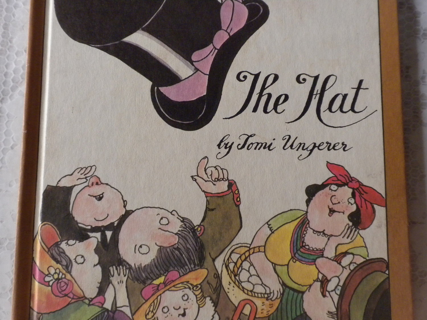 the hat, tomi ungerer, vintagle book, collectible book, great illustrations