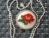 Cross stitch pendant, rose pendant, embroidered pendant, needlecraft necklace, pink and red rose necklace