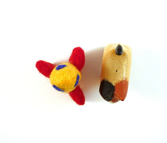 Retro Rocket Catnip Toy - Needle Felted Wool