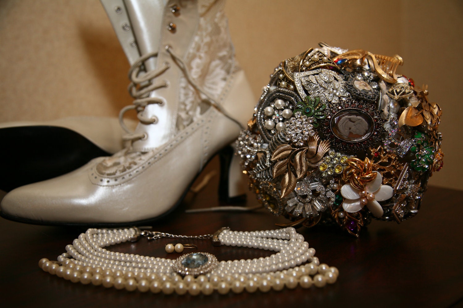 Custom  Bridal Brooch Bouquet " Tombstone" Brides Brooches