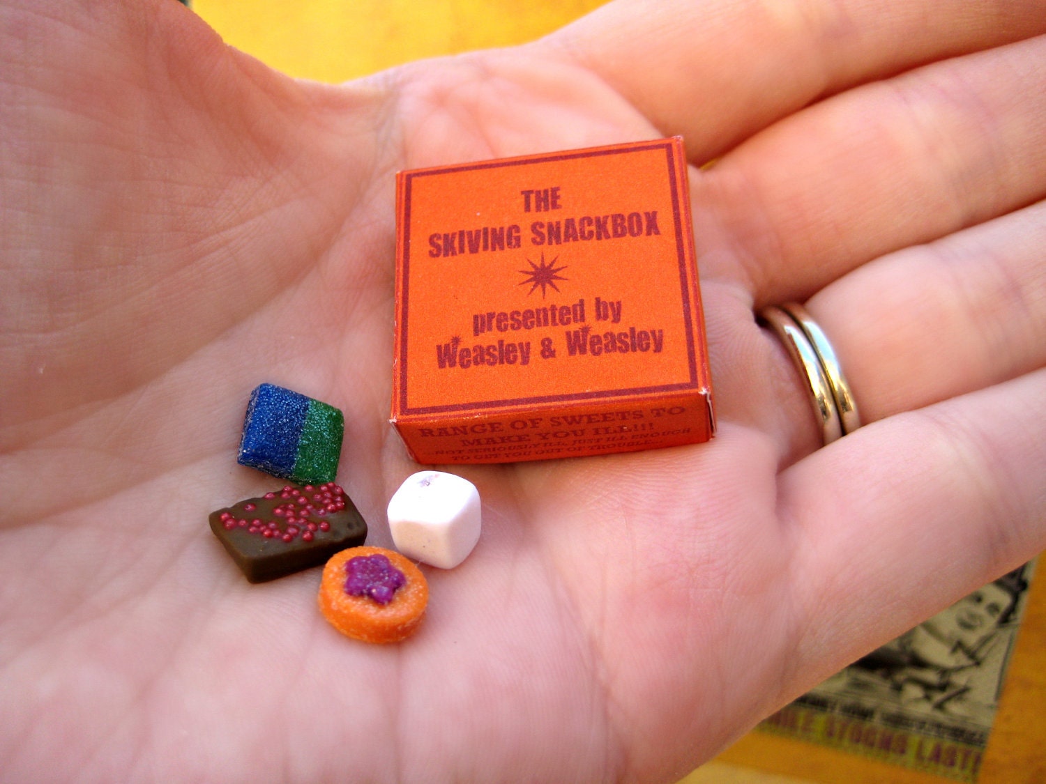 Skiving Snackbox by the Weasley brothers in dollhouse miniature