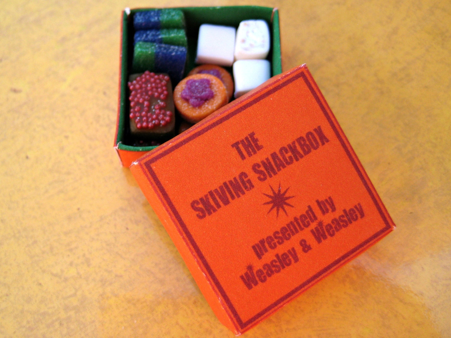 Skiving Snackbox by the Weasley brothers in dollhouse miniature