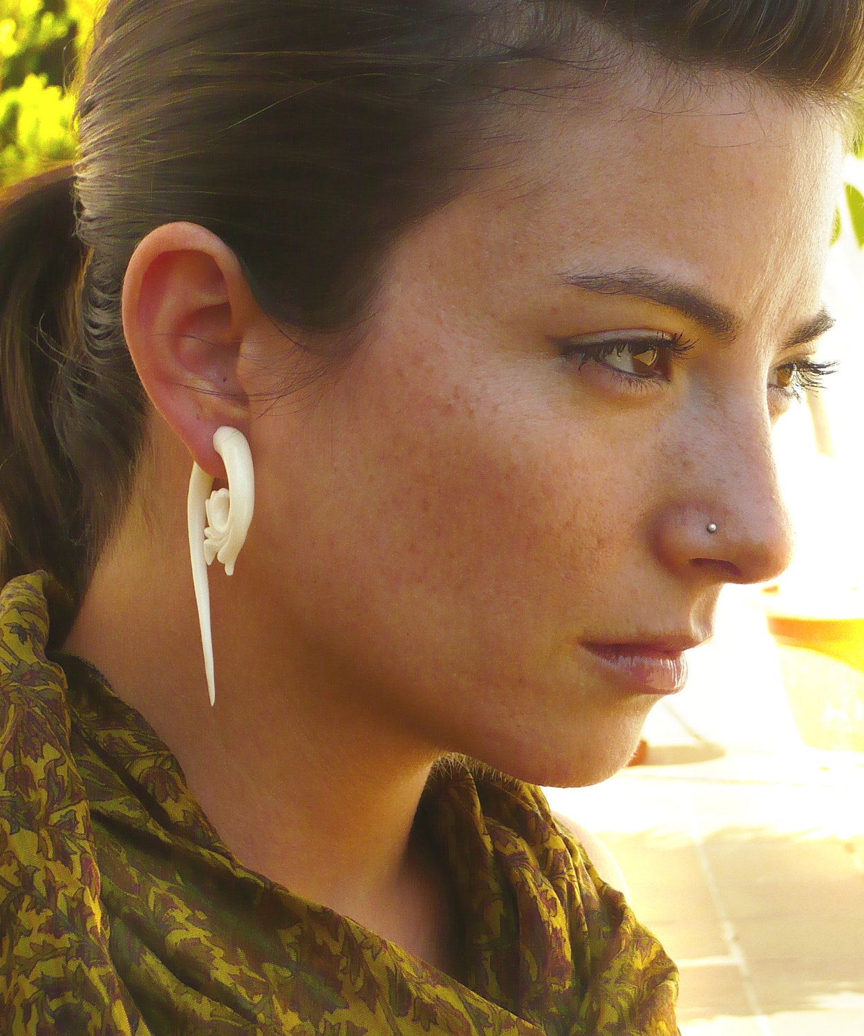 Fake Gauge Earrings Drops Bone Earrings White Flower Organic Natural Tribal Earrings Organic - FG012 B
