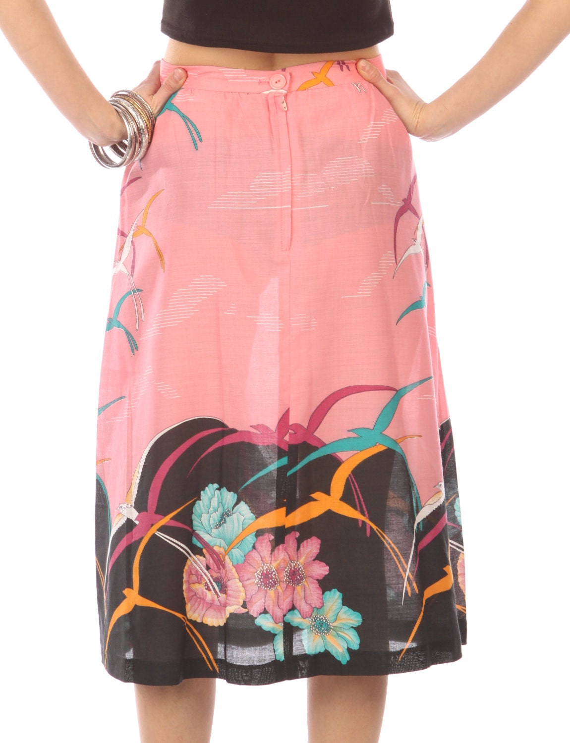 summer skirt midi // bird print // pink // vintage 80s // tropical novelty motif // semi sheer // medium