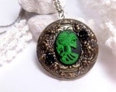 Burlesque Black Rose Green Lolita Locket Necklace Cameo SteamPunk Gothic