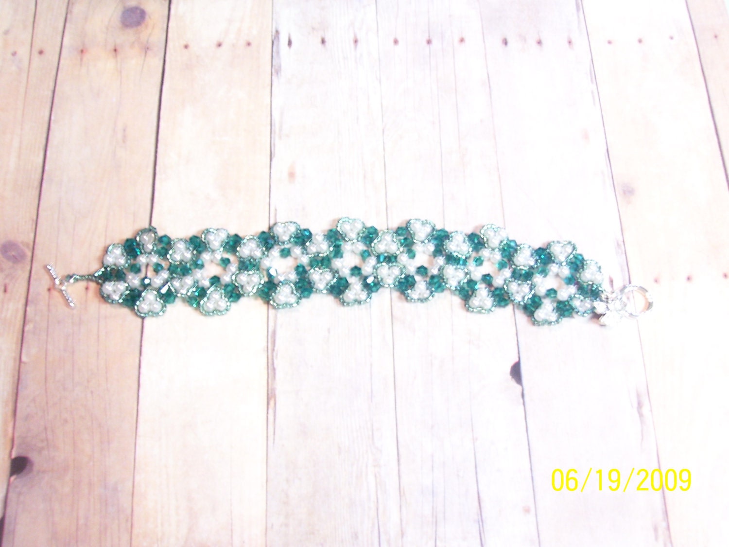 Elegant Teal and Pearl Bracelet