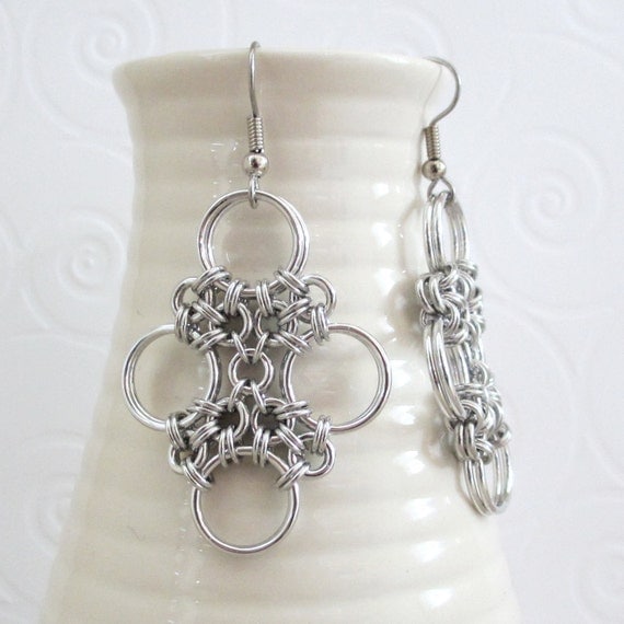 Japanese Cross chainmail earrings in silver aluminum