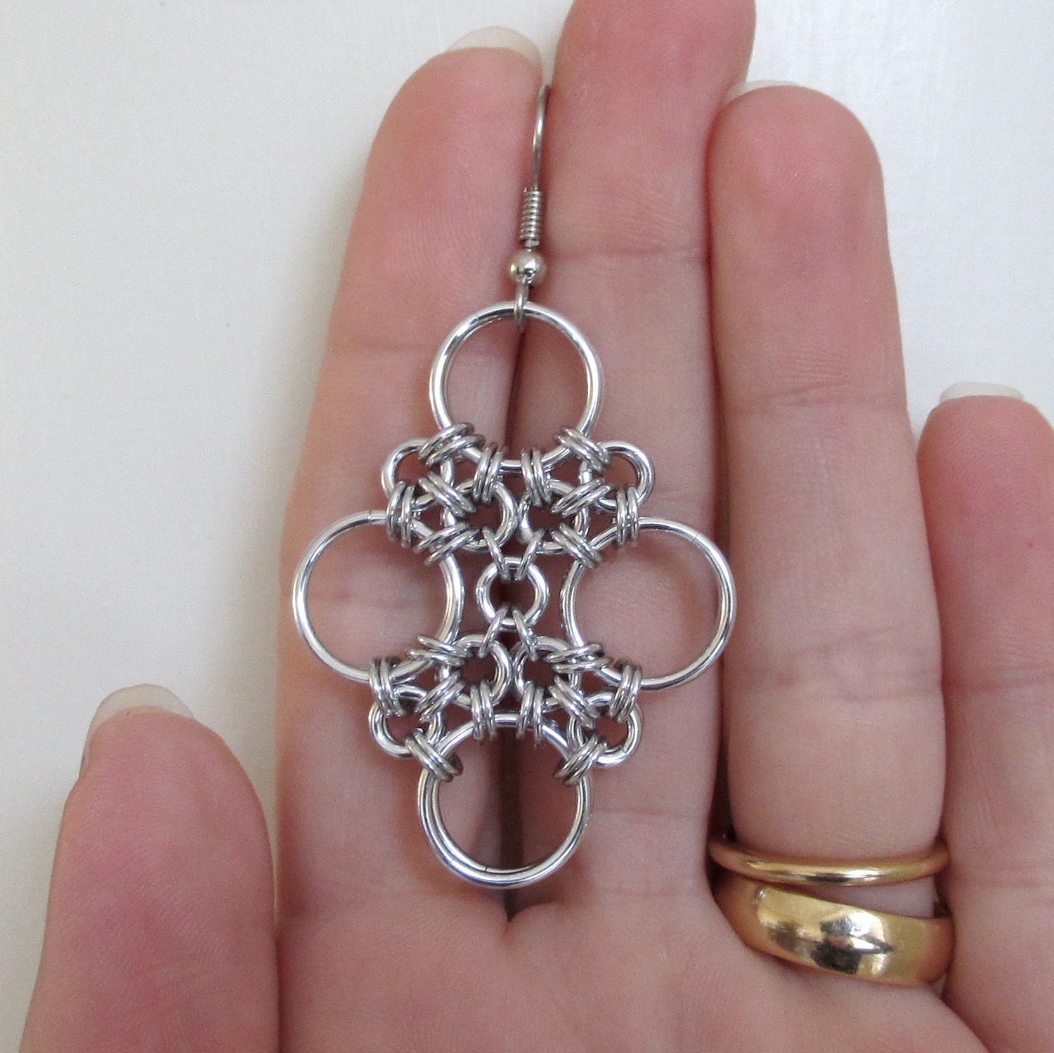 Japanese Cross chainmail earrings in silver aluminum