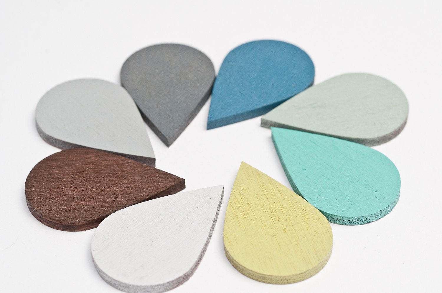 drop brooch