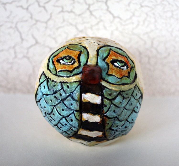 OWL -   cute primitive folk art clay sculpture with antique finish