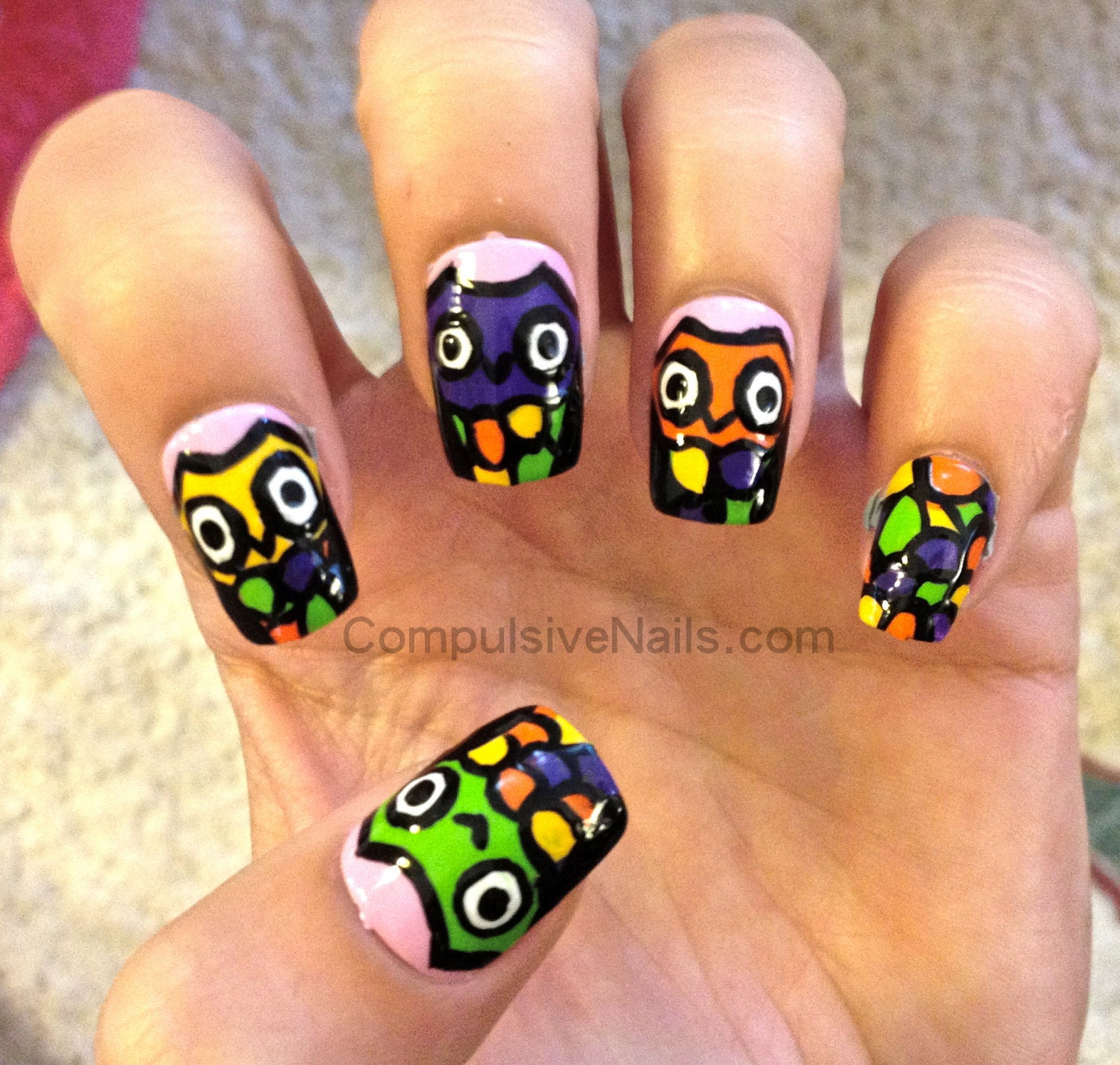 Neon Owl Fake Nails