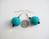 Fashionable Felt Bead Earrings - Teal
