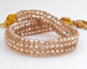Vintage Rose Bracelet Bead Woven in Herringbone