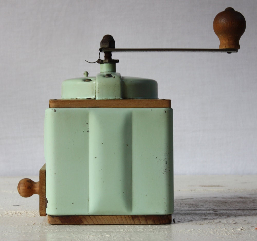 Rare French PEUGEOT ALMOND GREEN Metal and wood coffee grinder
