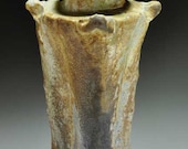 Shigaraki, anagama, ten-day anagama wood firing, with natural ash deposits Iga flower vase. igahana-35