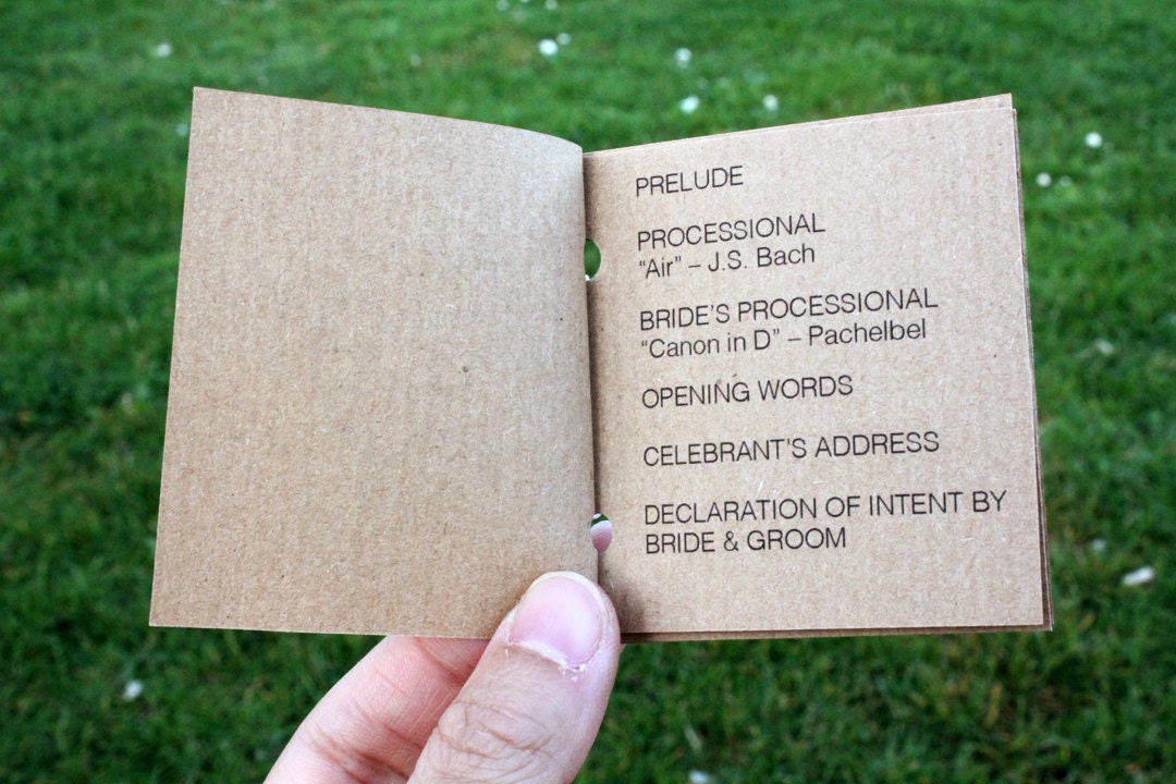 Mini Wedding Program // Pocket Sized // ECO Friendly // Bakers Twine