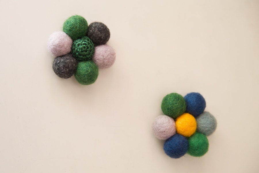 Felt brooch flower - Forest green and shades of gray