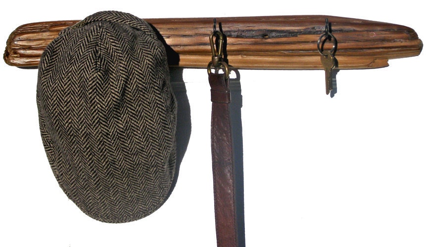 Driftwood Wall Rack // Hat, Key, Scarf & Leash Wall Storage // Reclaimed Wood, Upcycled Hooks // Recycled, Salvaged, Repurposed