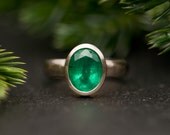 Emerald Ring - Large Oval Natural Emerald Set in a Satin Finished 18ct White Gold Ring Size 6.5 - Free Shipping