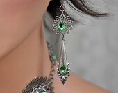 Vintage Style Earrings,Swarovski Crystal PERIDOT Dangle Earrings,Antique Silver,Drop,Gothic,Victorian,GYPSY