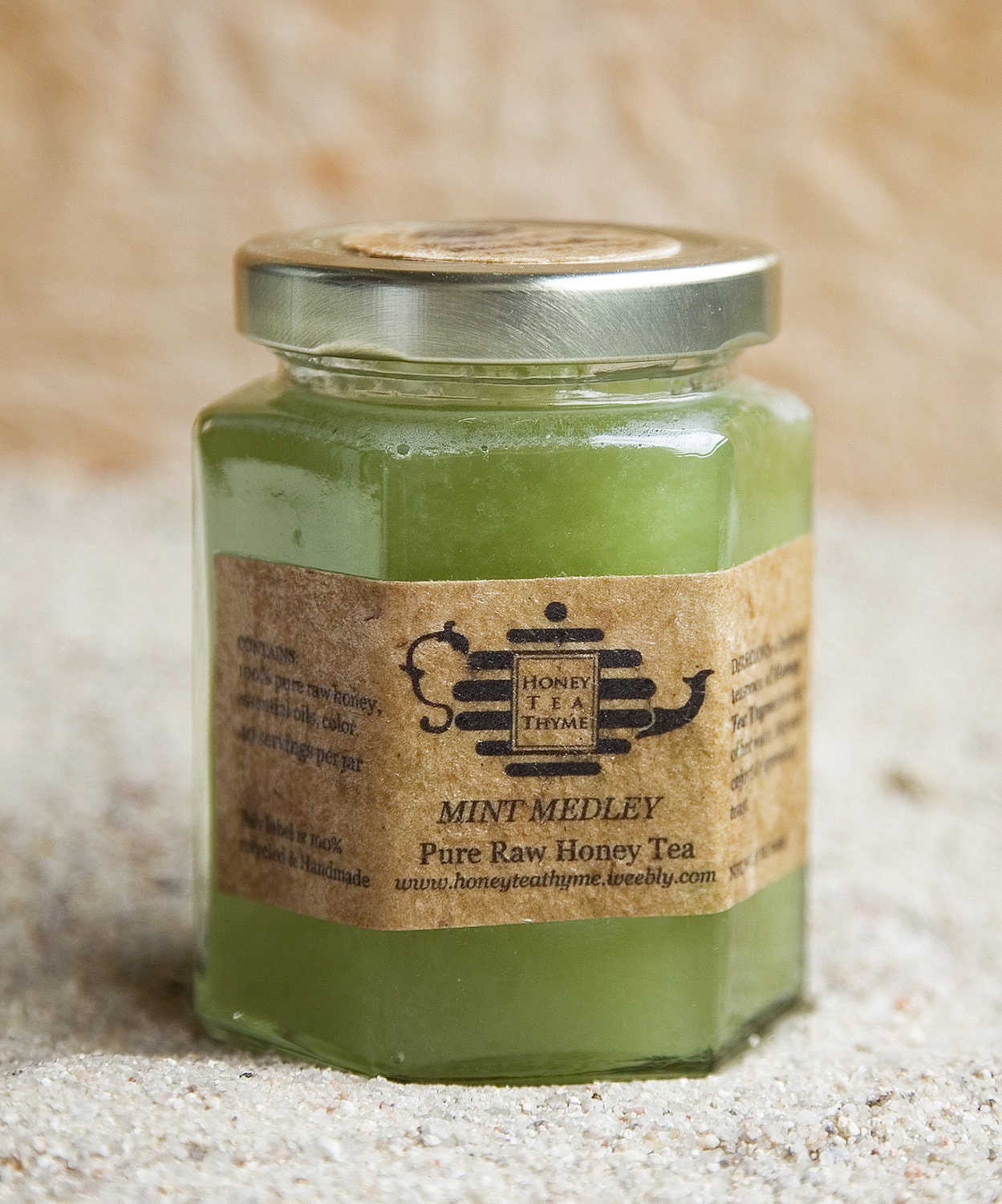Pure Raw Honey Tea MINT MEDLEY flavored 8 oz. Winter Tea.