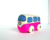 Needle Felted Pink Retro VW Van- Natural Toys