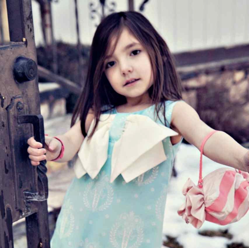 Summer Blue Dress with French Hatbox Design