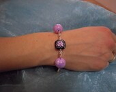 Pink, black bracelet - chainmaille flower links, flowery beads, pink, black, square