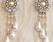 Bridal Chandelier Earrings,Bridal Jewelry, Wedding Earrings,Drop Vintage Pearl Earrings,Rhinestone,Victorian,Silver Crystal
