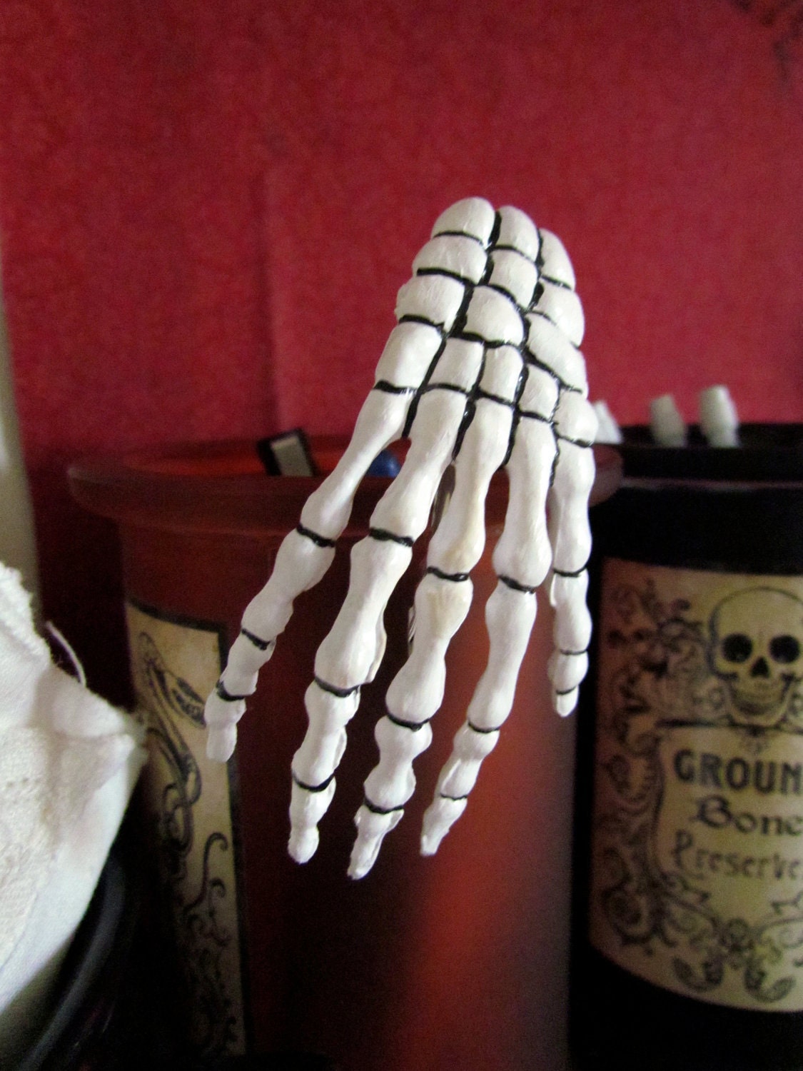 Bleached Bone Skeleton Hand Hair Clip