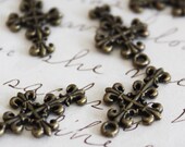 Fleur De Lis Cross Charms Antique Bronze 23x14mm 10pcs  - Ships Immediately from California - BC298